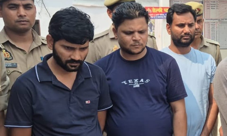 BTC Girl student murdered by her lover In Moradabad police arrested three people including MR