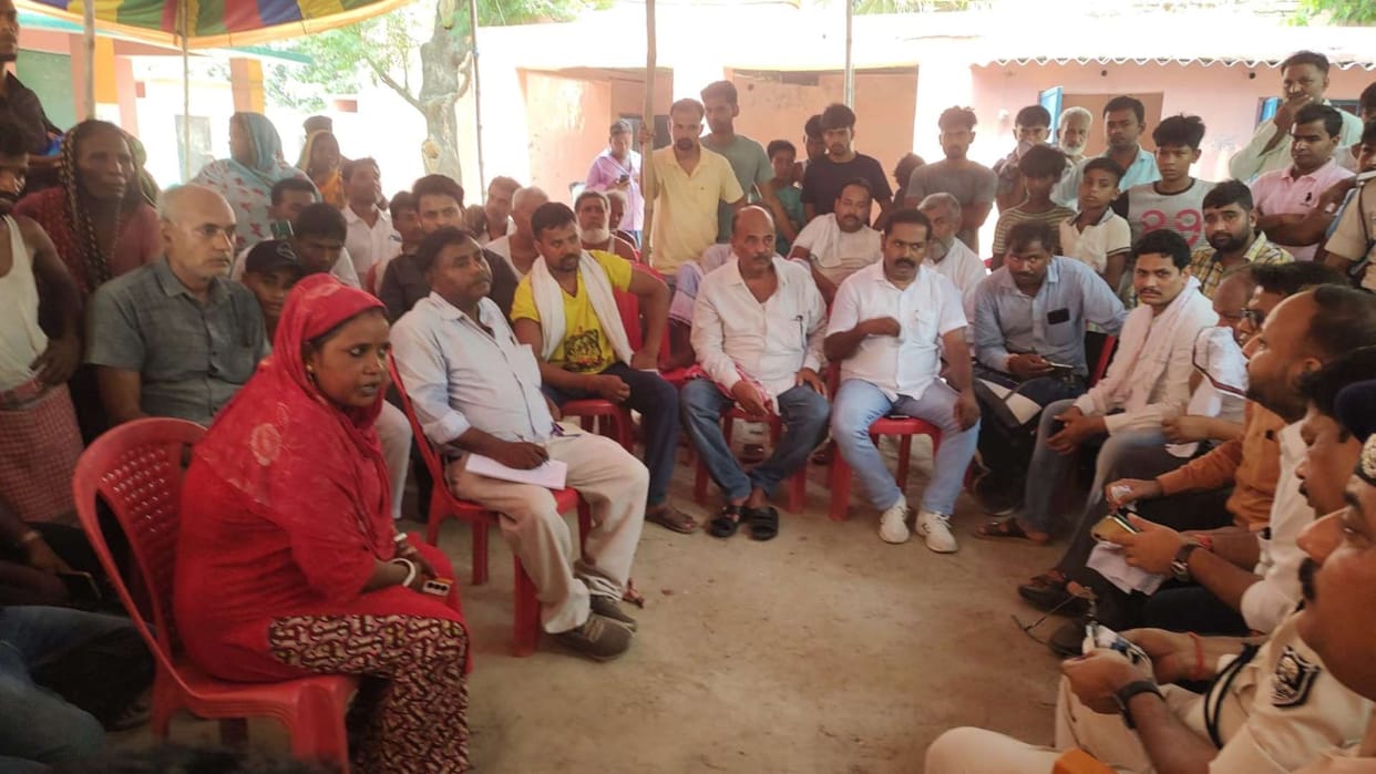 baniaur communal clash one dead three injured police action