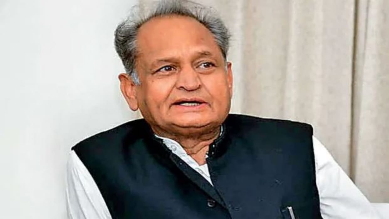 Rajasthan News: मेडिकल महकमे ने दान पर लगाई शर्तें, गहलोत बोले- दिवालिया होने की तरफ बढ़ रही है भाजपा सरकार