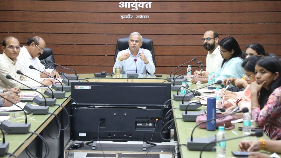 Indore News: International Yoga Day Celebrations at Mandav’s Jahaz Mahal and Maheshwar