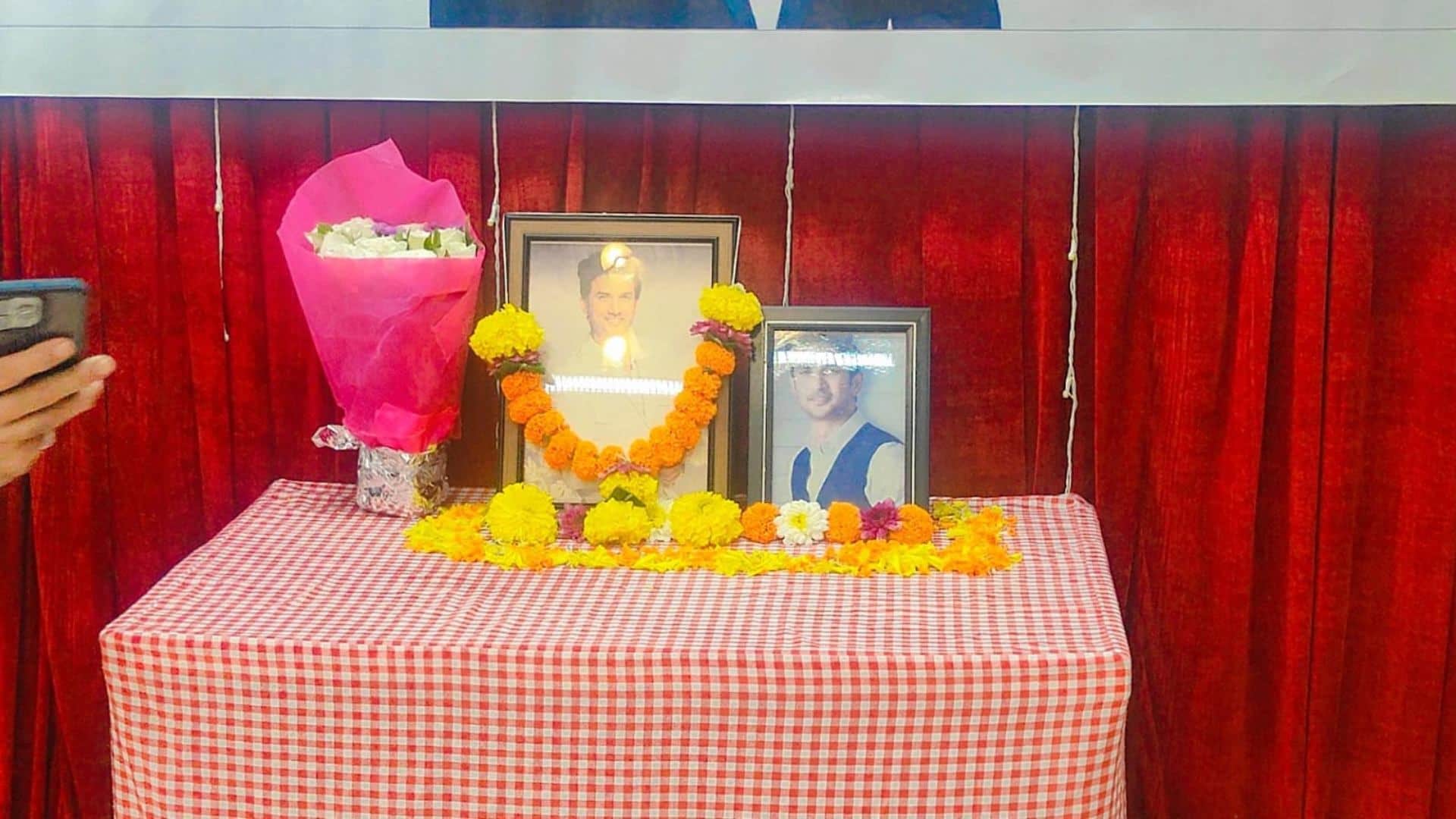 Sushant Singh Rajput fan organise pooja and havan for actor paid tribute
