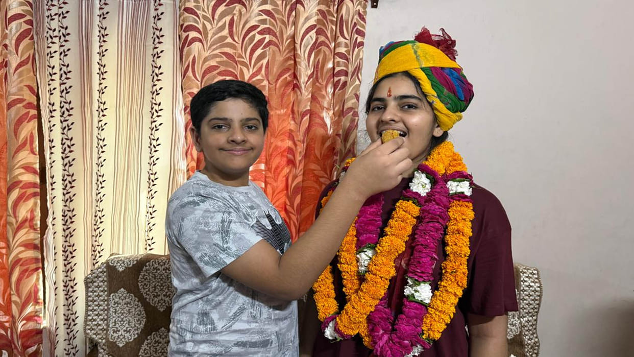 NEET UG Result 2025: Tanisha waved the flag by getting 29th rank in NEET, became the city topper