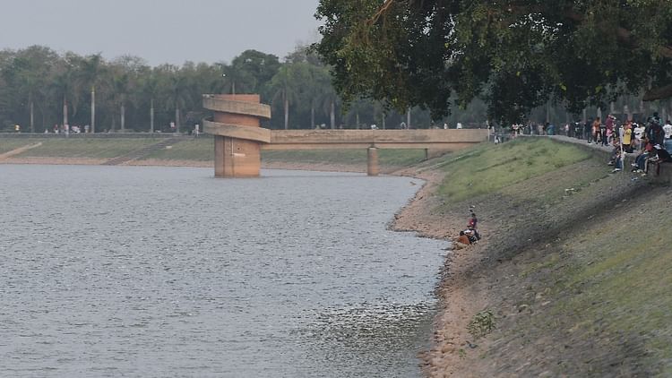 चंडीगढ़ में भीषण गर्मी: दिन-रात के तापमान में महज 7 डिग्री का अंतर, सुखना लेक में पानी का स्तर गिरा