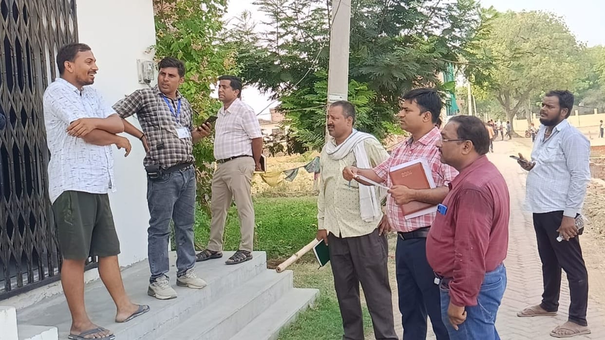 connections cut in Varanasi FIR was lodged against 15 people for electricity theft dues were recovered