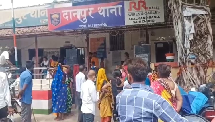 Bihar News: कैदी की मौत के बाद पटना में बवाल, लोगों ने आगजनी की; शराब बेचने के आरोप में जेल गया था