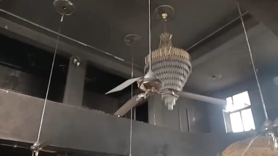 A Gurudwara caught fire in Faridabad due to short circuit in music system