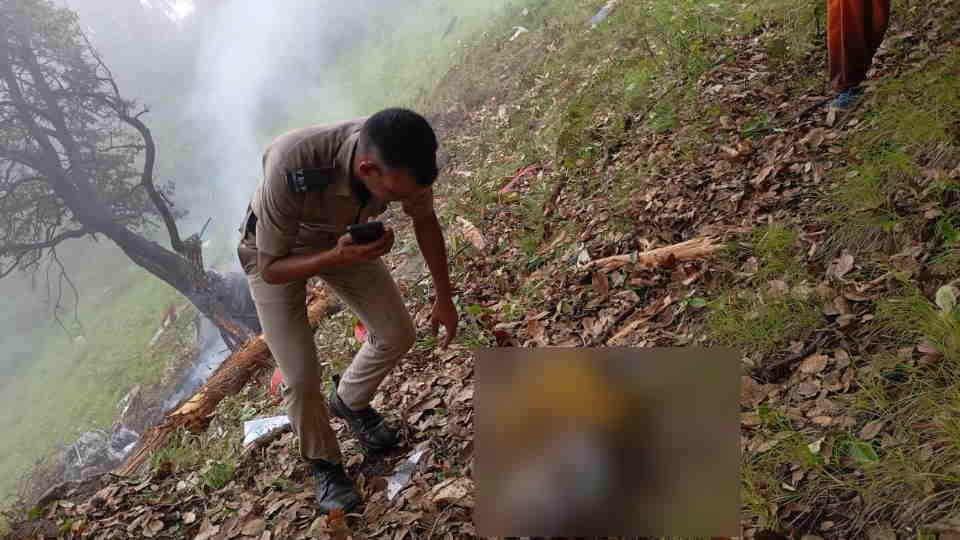 Kedarnath Helicopter Crash couple from Maharashtra and their 23 month Year Old girl child Died together