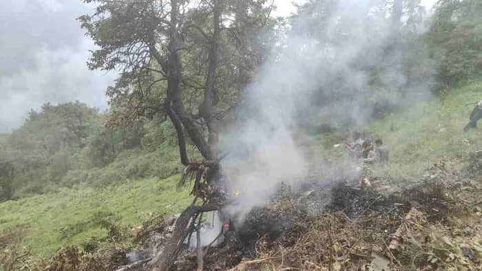 Kedarnath Helicopter Crash couple from Maharashtra and their 23 month Year Old girl child Died together