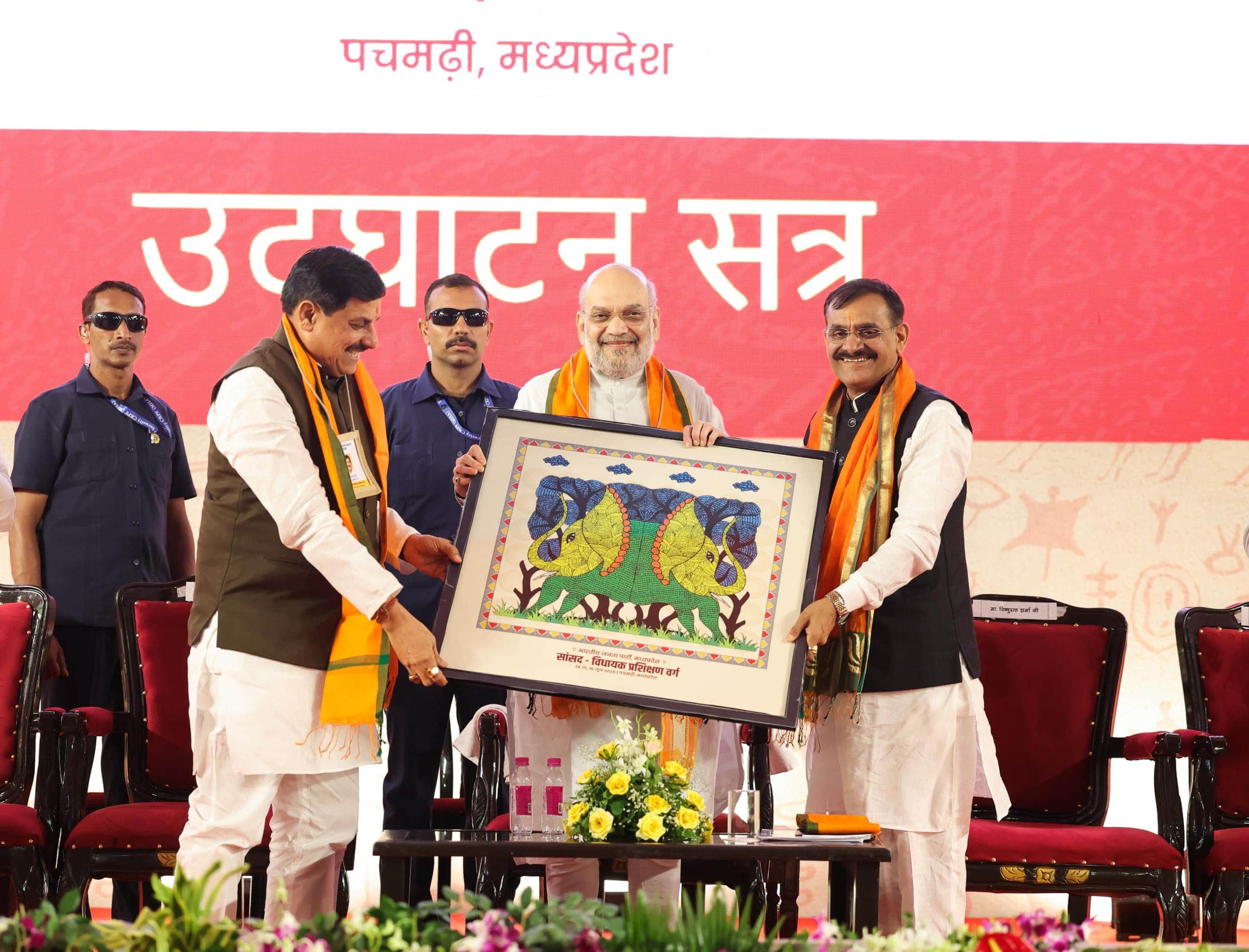 MP: Union Minister Amit Shah said- Indus water will flow till Ganganagar in three years, Pakistan will crave f