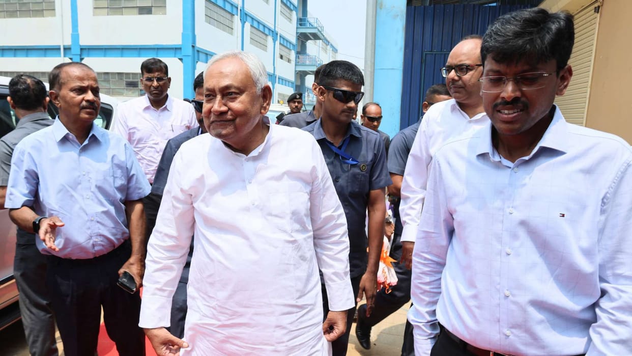 Bihar: New pace for industrial development CM Nitish inspected three major units in Bihta