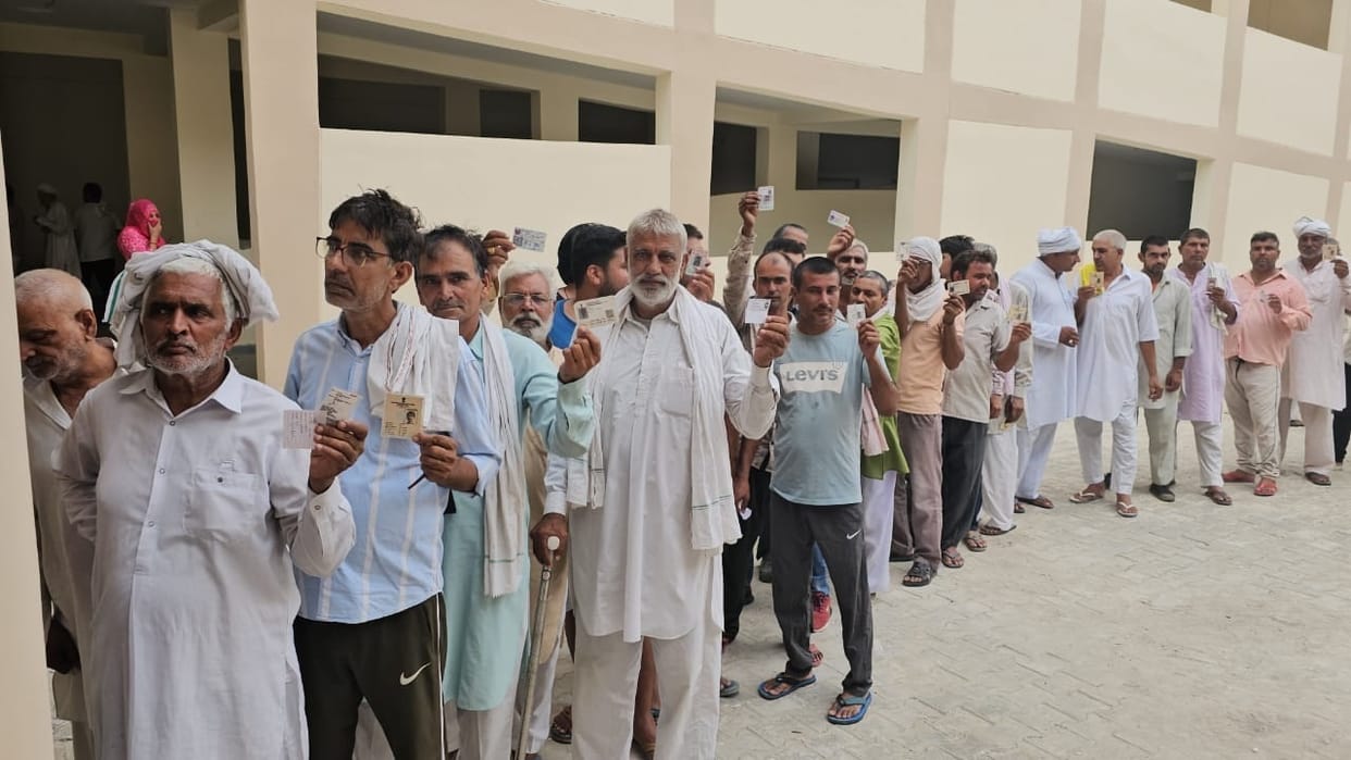 By election in Haryana, Voting for post of Panch and Sarpanch, Police present