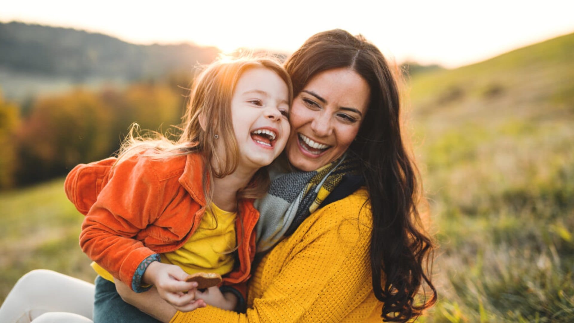 Mother-Daughter Relationship Tips in hindi teach these important things to your teenage daughter
