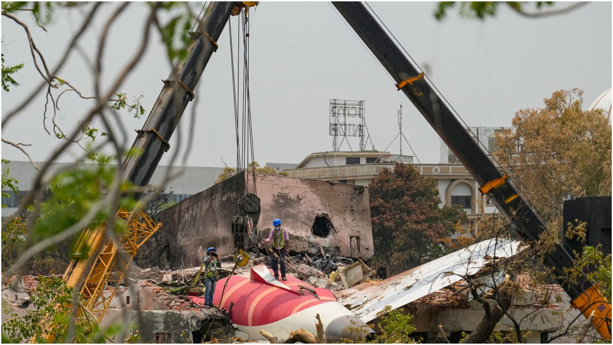 Air India Plane Crash Investigation continues AAIB examining all angles News In Hindi