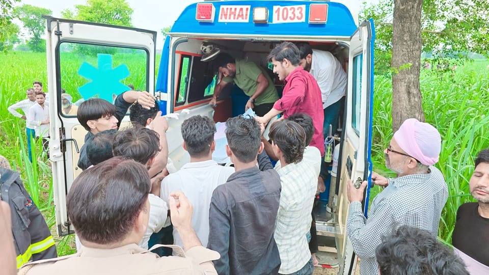 Massive Blast in Amroha Firecracker Factory Kills 4 Women Many Injured Amroha Patakha Factory News