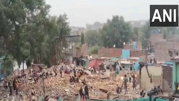 Dda Carries Out Demolition Drive At Jailerwala Bagh In Ashok Vihar – Amar Ujala Hindi News Live