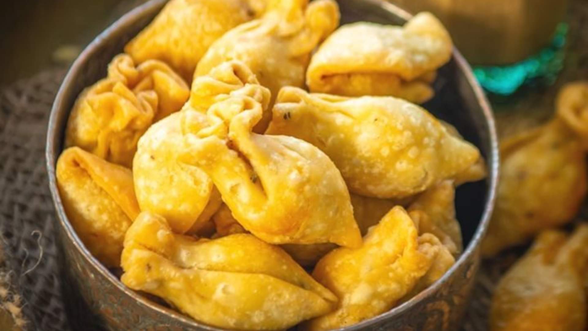 How to Make Dal Samosa at Home Recipe Homemade Long Lasting Dish Daal Samosas