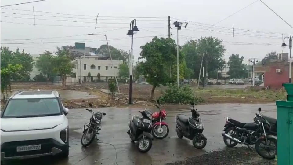 Rain in Hisar and Sonipat relief from heat Haryana weather update