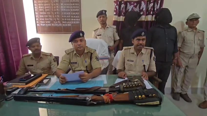 Bihar: Two guards of a jewellery shop arrested for fake arms license