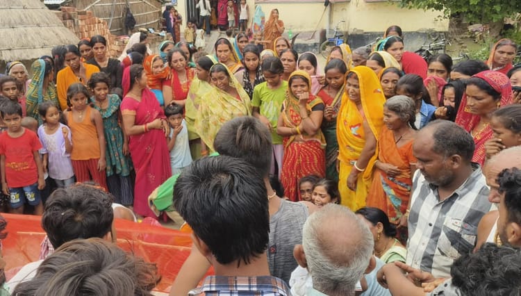 Bihar News: काम पर लौटने से पहले हादसे में घायल अधेड़ की मौत, परिजनों का रो रोकर हुआ बुरा हाल