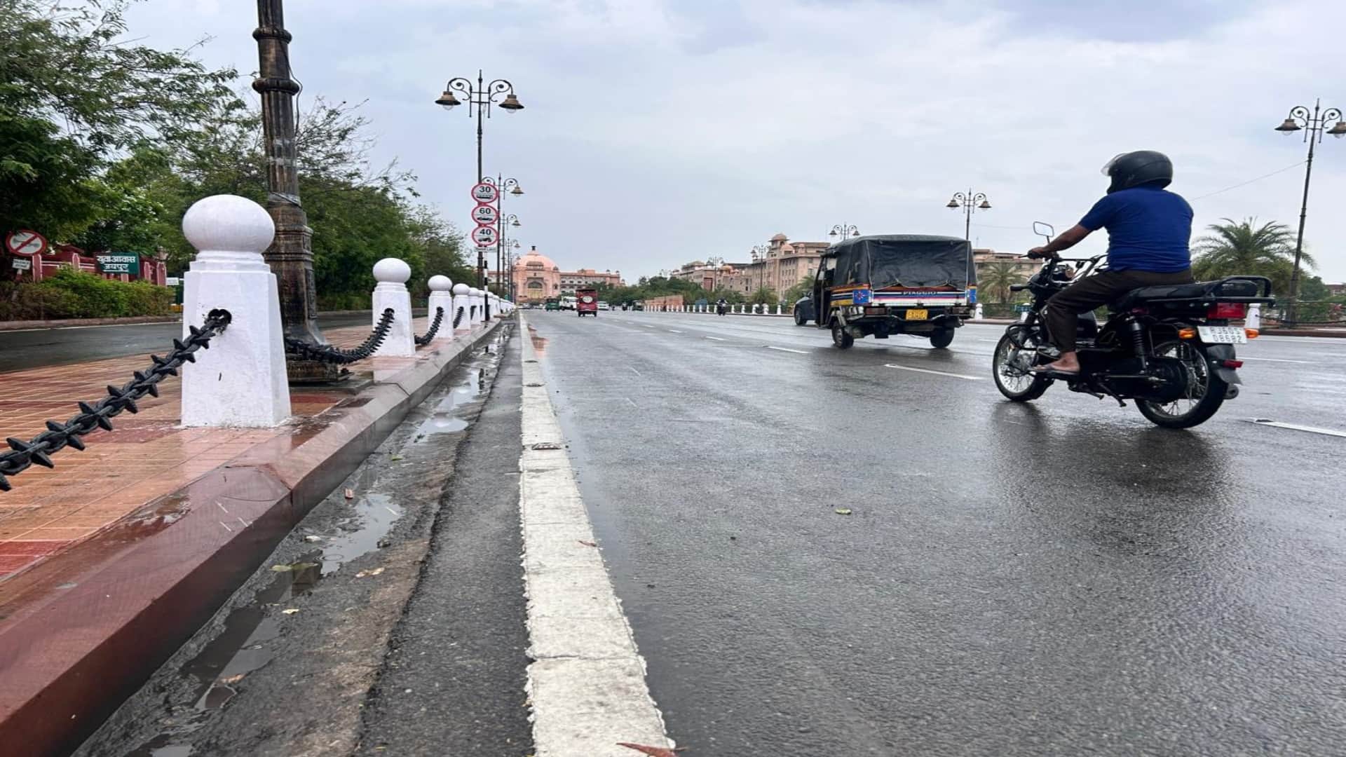 Rajasthan Pre-Monsoon: Monsoon Makes an Entry with Showers in Jaipur, Orange Alert Issued for 8 Districts