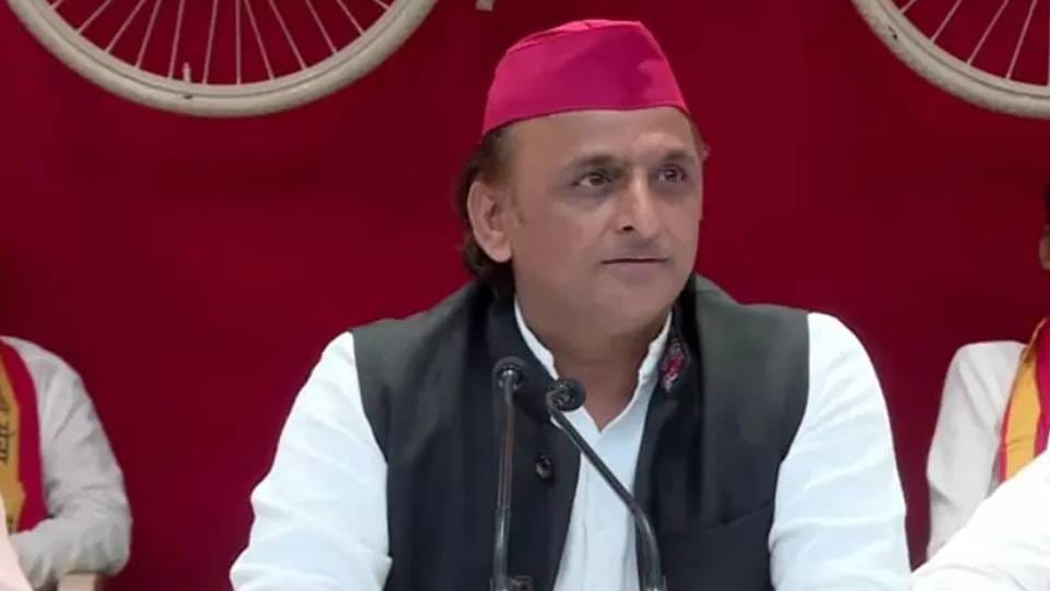Akhilesh said BJP destroyed people houses in ayodhya and gorakhpur even compensation was not given properly