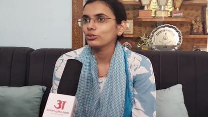 Sharmila Devi made her son a lieutenant in the army after her husband was martyred