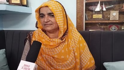 Sharmila Devi made her son a lieutenant in the army after her husband was martyred