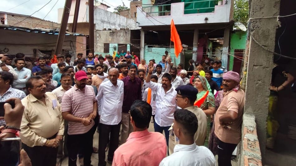 Indore News: Demand to Demolish Houses of Love Jihad Accused, Tenants Left in Trouble After Landlords Flee wit