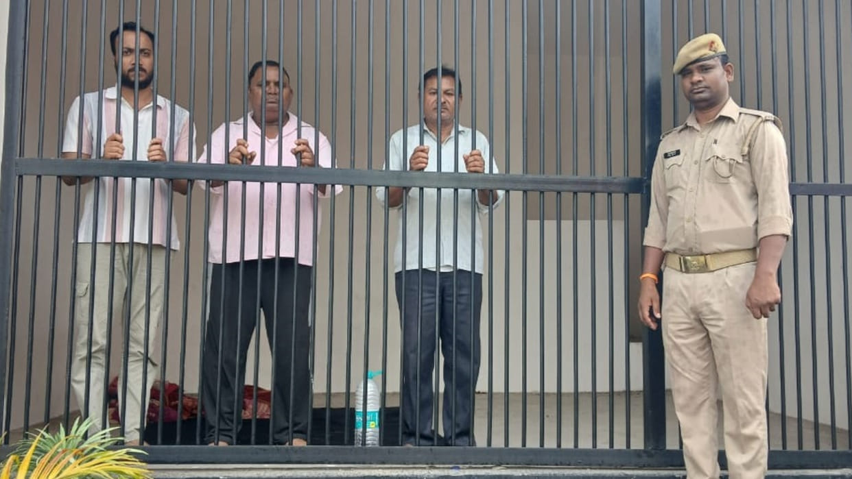 In Gorkahpur, Three gangster accused including former private secretary of RRB chairman arrested