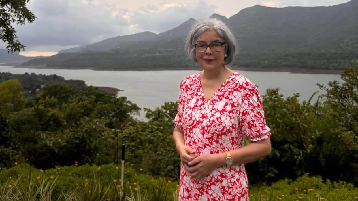 Zeenat Aman post from Windswept in the Western Ghats enjoy monsoon weather said about shahi and Raj kapoor