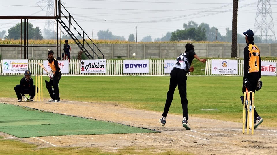 Amar Ujala Premier League Start