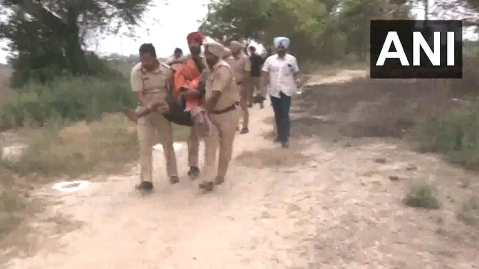 drug smuggler injured in encounter with Punjab Police near Attari
