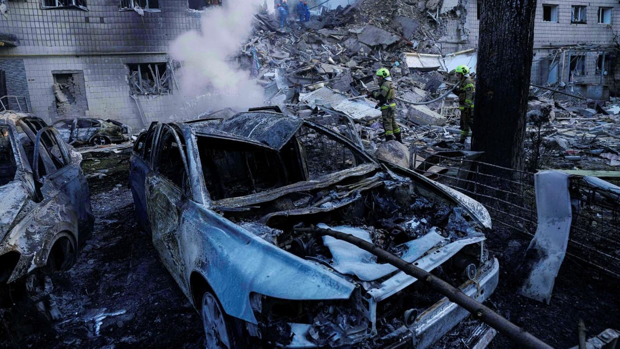 Ukraine breaks ceasefire, fires hundreds of drones at Russia; security beefed up ahead of Victory Day