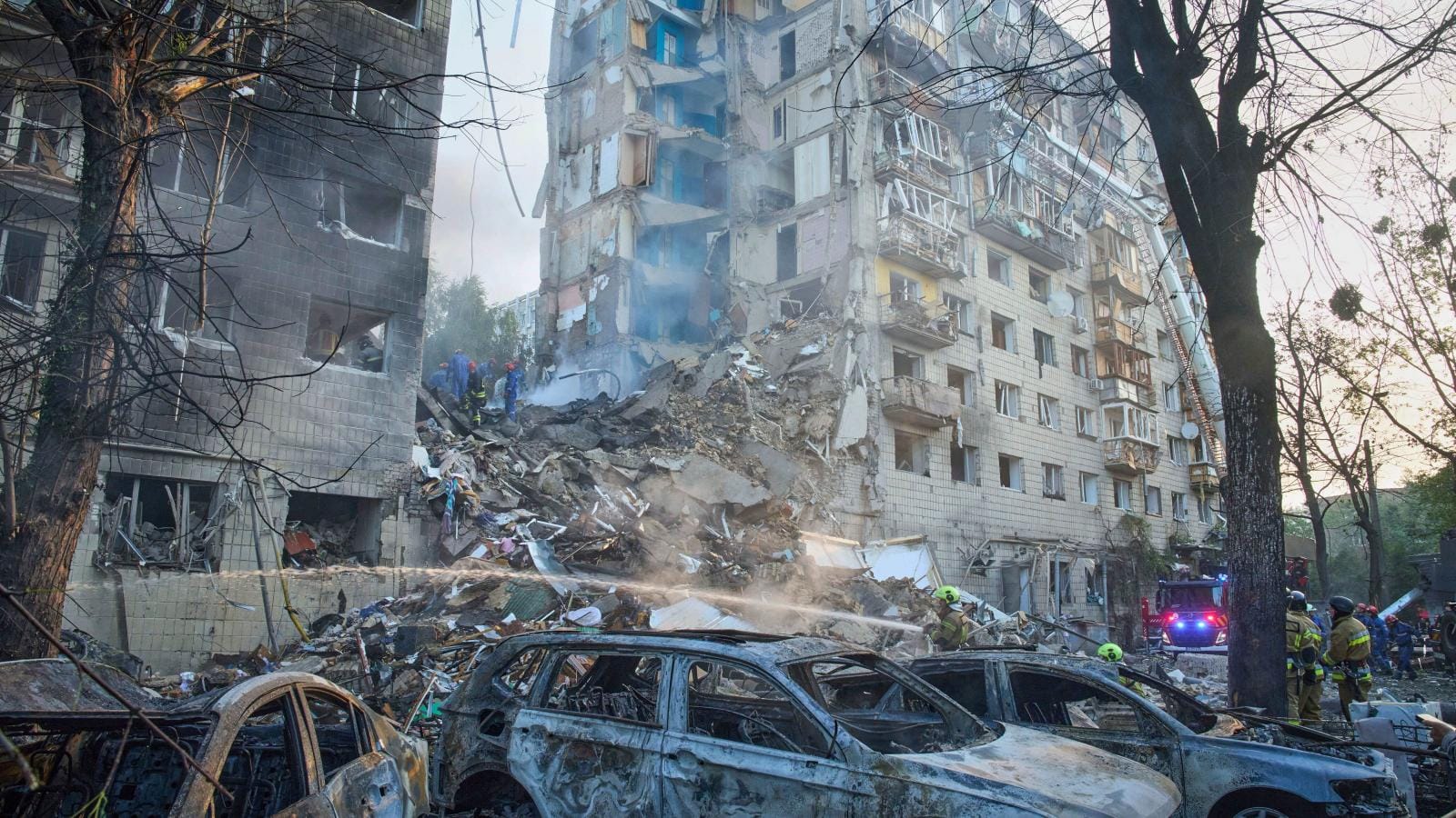 Russia-Ukraine War: रूस ने यूक्रेन पर दागे 537 ड्रोन और 45 मिसाइल, एक की मौत, 24 घायल