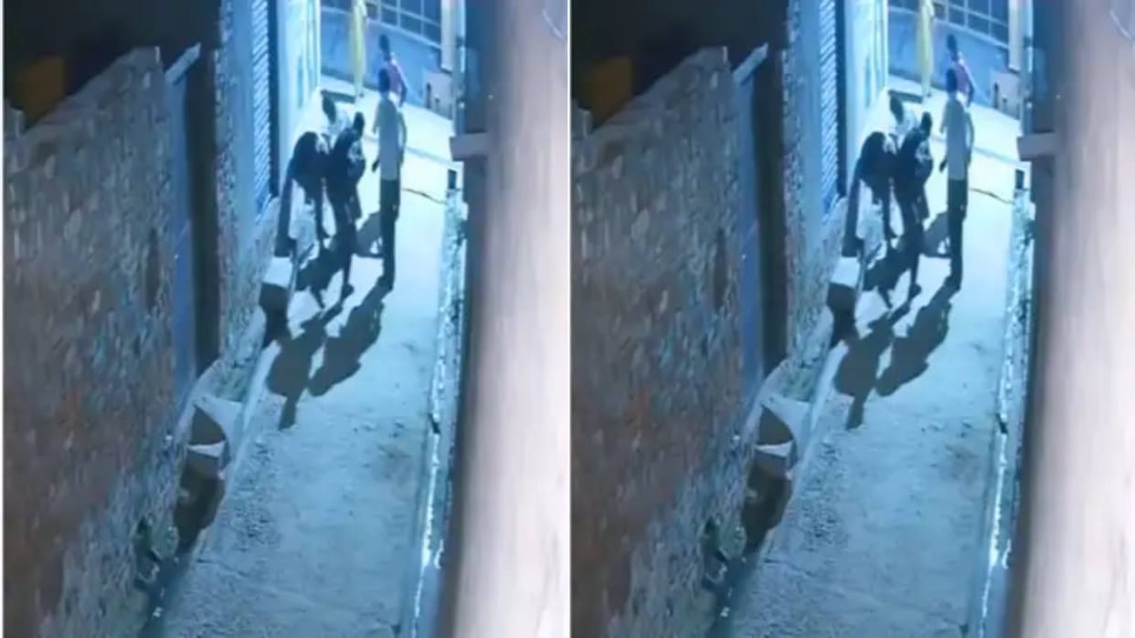 Wife wanted to let her friend enter the house husband stopped the he was beaten up Video goes Viral