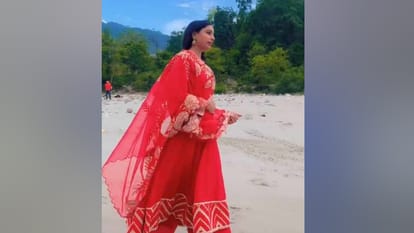 Simmi Chaudhary Murder Case After killing Haryana model Sheetal, Sunil had thrown the knife in the bushes