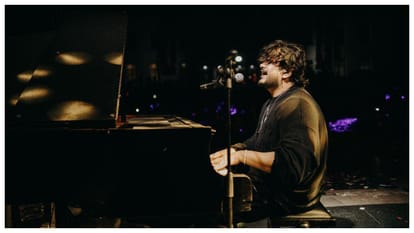 singer vishal mishra from unnao gets a break in yashraj films saiyara mohit suri talks about him