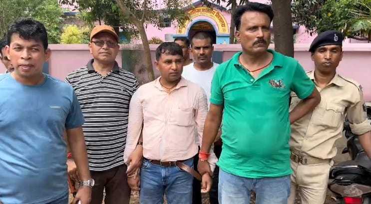 Bihar News: Vigilance arrested Block Education Officer and Accounting Assistant in Rohtas, took bribe