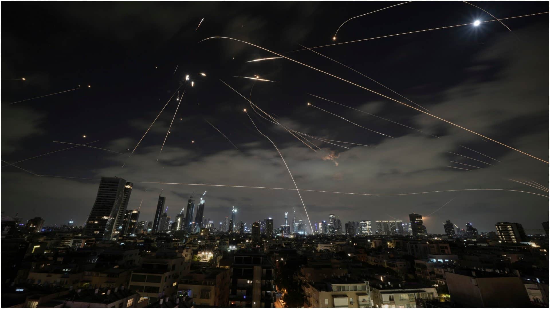 Israel Iran Conflict 6th Day Updates From Missile Strikes to Trump’s Warning What We Know So Far News in Hindi