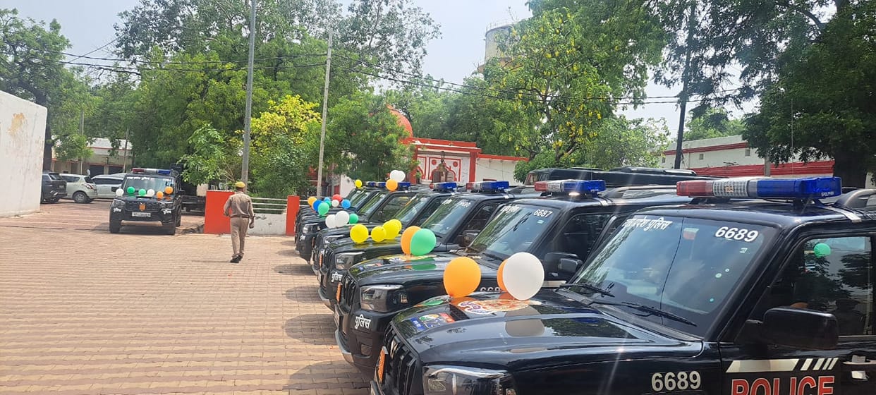 Mathura police got 13 new Scorpios Dial-112 fleet increased flagged off