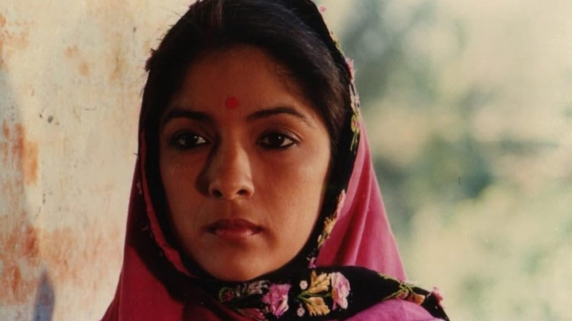 Panchayat Series Fame Neena Gupta Career From Movies to OTT Web Series Manju Devi