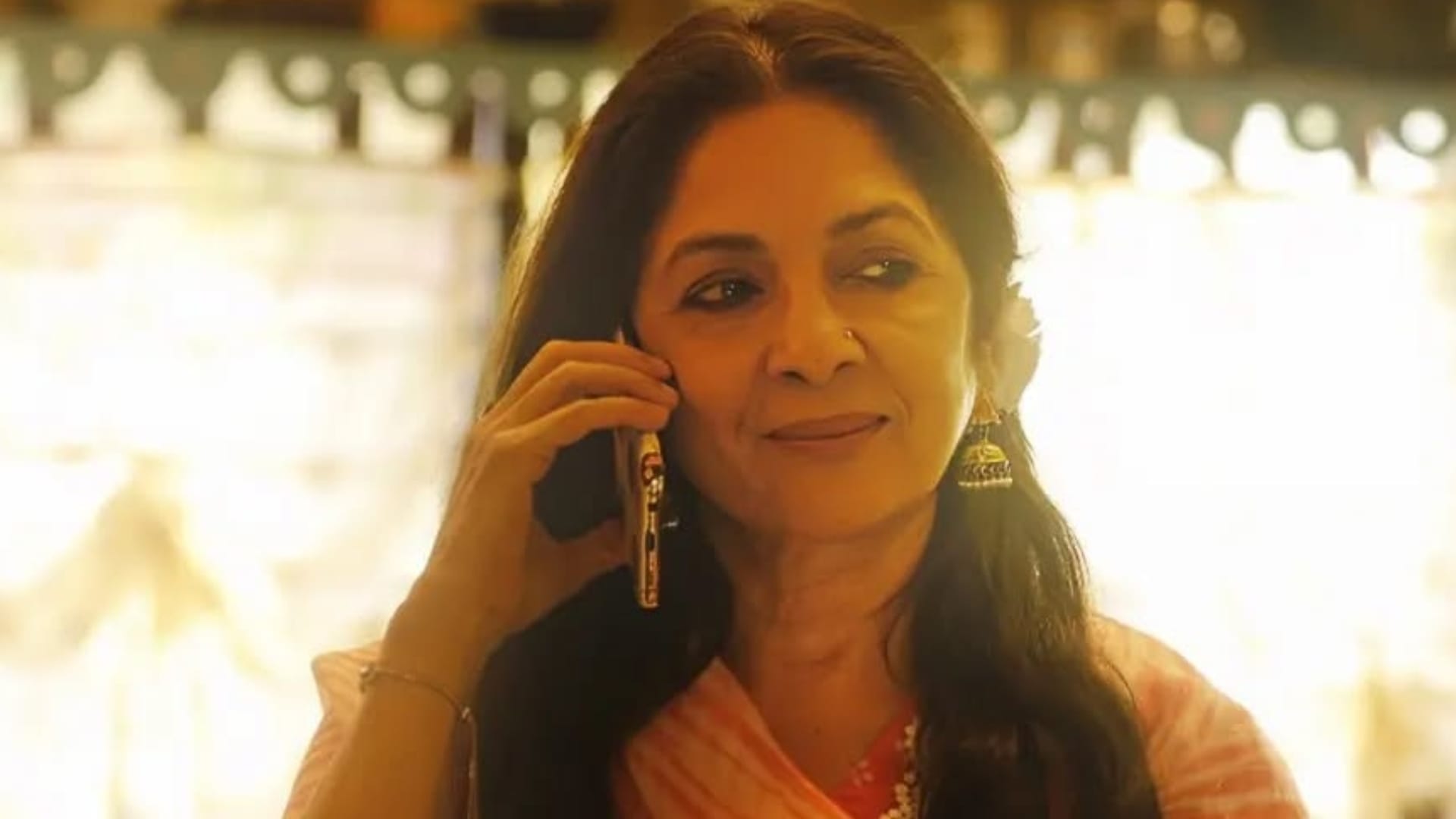 Panchayat Series Fame Neena Gupta Career From Movies to OTT Web Series Manju Devi