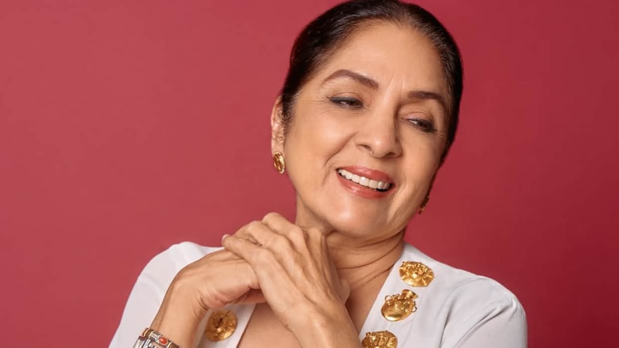 history of world literature Sach Kahun Toh An Autobiography Book by Neena Gupta