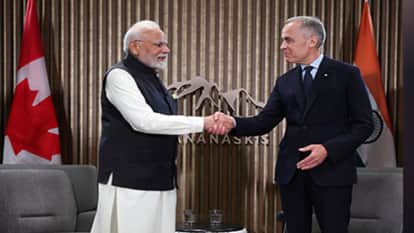 पीएम नरेंद्र मोदी और कनाडा के पीएम मार्क कार्नी