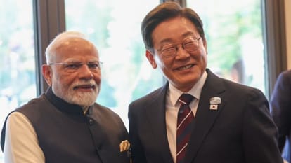 PM Modi met with heads of South Korea and Mexico and some other countries on sidelines of G-7 summit Updates