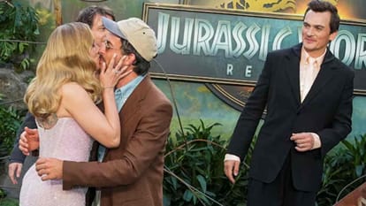 Scarlett Johansson and Jonathan Bailey shared an intense kiss with warm hug at Jurassic World Rebirth Premiere