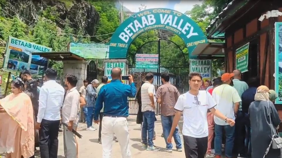 Jammu News 16 Tourist Spots Reopen in Jammu and Kashmir After Pahalgham Attack News in Hindi