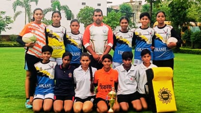 cricket handball wrestling sports News 30 swimmers selected for regional competition, six national level