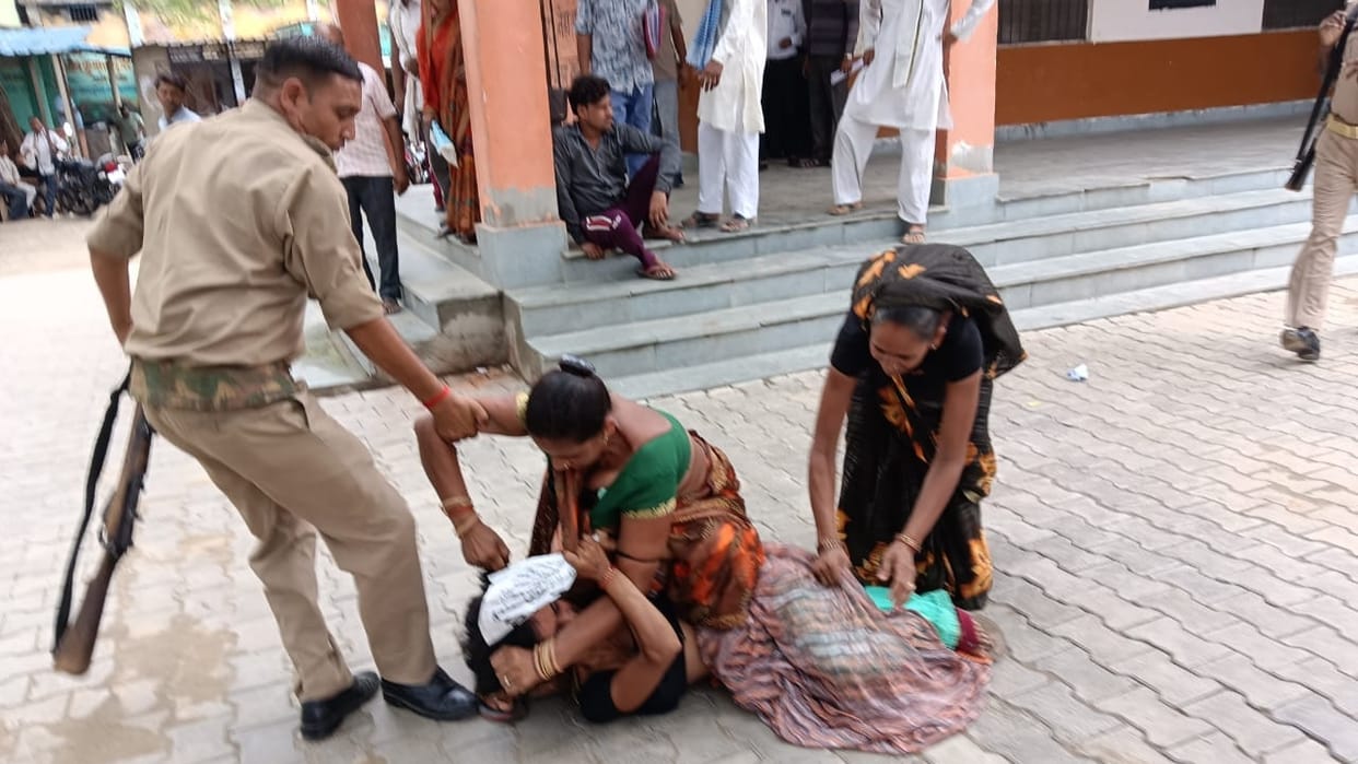 woman beaten up by two women in dataganj tehsil premises in budaun