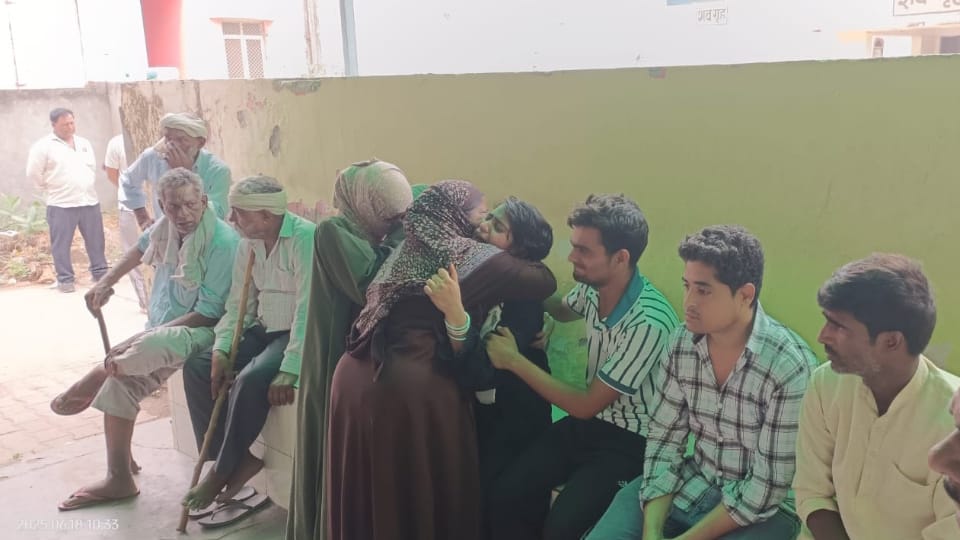 bulandshahr road accident Five burnt alive in UP Speed snatched away happiness see photos